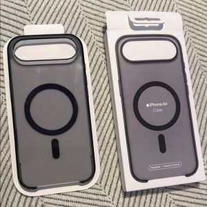 Apple iPhone Air Case - Gray